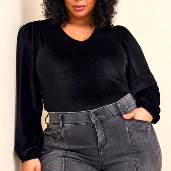 ❤️NWT VINTAGE TORRID BODYSUIT - STRETCH VELVET PUFF BLOUSON SLEEVES - SIZE 4X - Picture 6 of 9